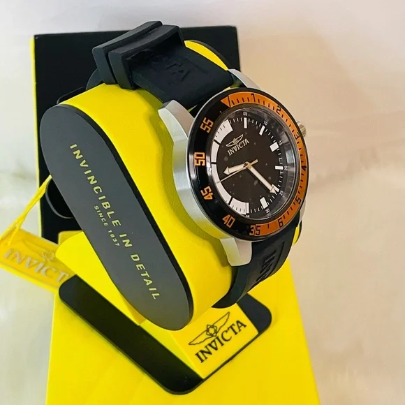 New Invicta Men’s Watch 45mm - Picture 2 of 10